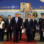 (MUNDO) PRESIDENTE TRUMP LLEGÓ A CHINA PARA ENCUENTRO CON SU COLEGA XI JINPING
