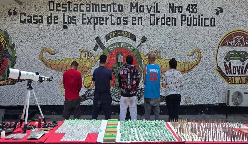 (VENEZUELA) CAPTURAN A 6 PERSONAS Y DECOMISA MÁS DE 2 TONELADAS DE DROGAS EN CARACAS