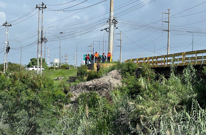 (VENEZUELA) GOBIERNO DE LARA EVALÚA ESTRUCTURA DEL PUENTE YACURAL TRAS FALLAS ESTRUCTURALES