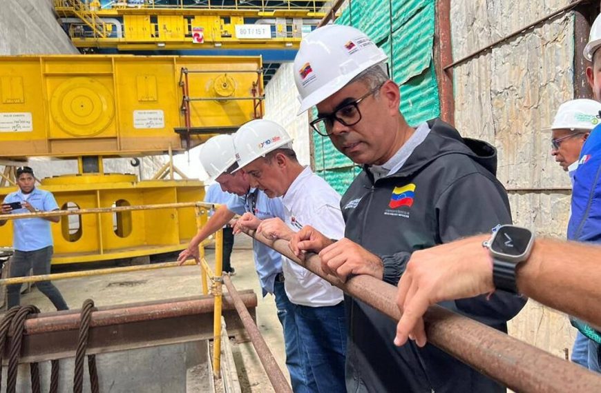 (VENEZUELA) SUPERVISAN OPERATIVIDAD DE LA CENTRAL HIDROELÉCTRICA DE GURI