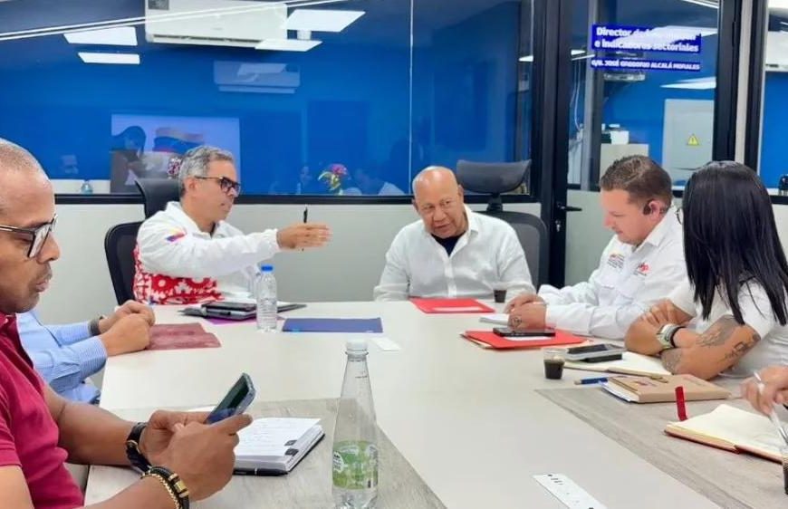 (VENEZUELA) GOBERNADOR DE LARA SE REUNIÓ CON EL MINISTRO DE OBRAS PÚBLICAS PARA ATENDER PROYECTOS EN MATERIA AGRÍCOLA