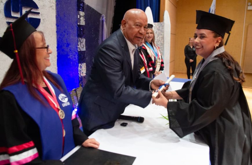 (VENEZUELA) GOBERNADOR DE LARA PARTICIPÓ EN LA 335° GRADUACIÓN DE LA UNESR NÚCLEO BARQUISIMETO