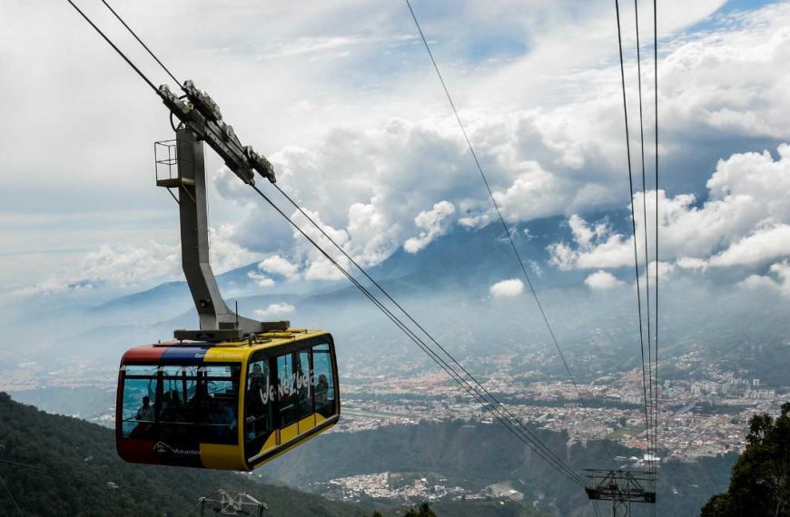 (VENEZUELA) SERVICIO EN EL TELEFÉRICO MUKUMBARÍ EN EL ESTADO MÉRIDA SE MANGENDRÁ SUSPENDIDO TEMPORALMENTE