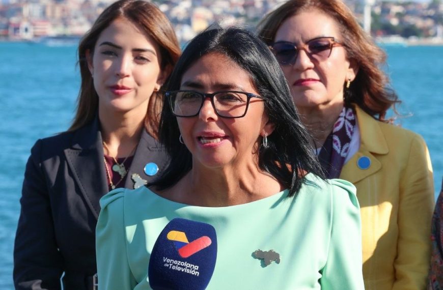 (MUNDO) PRESIDENTA (E) DELCY RODRÍGUEZ TRAS CULMINAR GIRA EN TÜRKIYE ASEGURA QUE VENEZUELA SE CONSOLIDA COMO POTENCIA ECONÓMICA DIVERSIFICADA