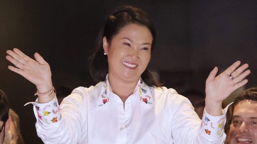 (PERÚ) FUJIMORI RETOMA VENTAJA EN EL PAREJO ESCRUTINIO DE LA SEGNDA VUELTA…