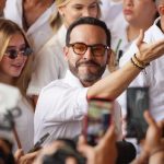 (COLOMBIA) MENOS UN PUNTO PORCENTUAL SEPARA A DE LA ESPRIELLA Y CEPEDA