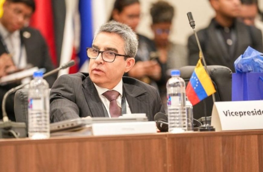 (MUNDO) VENEZUELA ES REELECTA COMO VICEPRESIDENTA DEL COSEJO DE MINSTROS DE LA AEC 2026-2027
