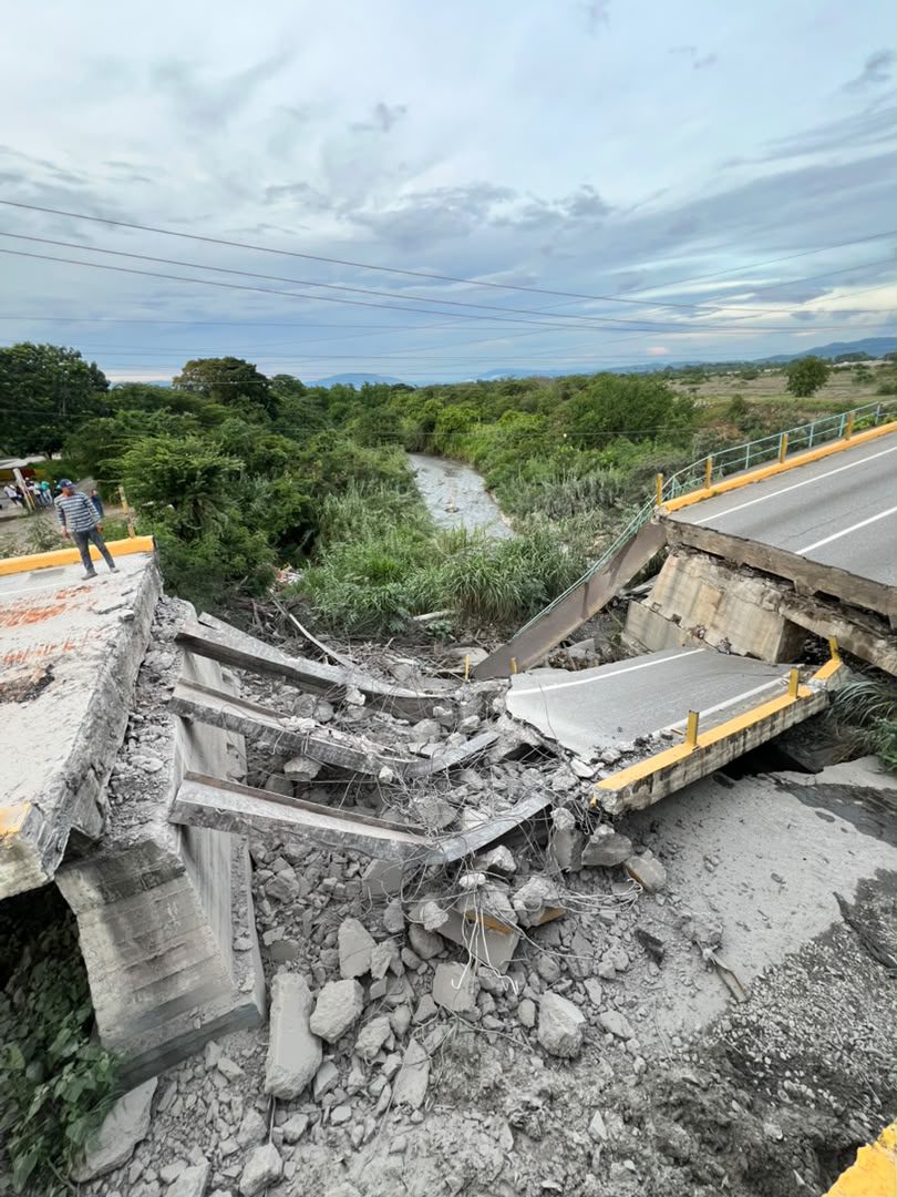 (VENEZUELA) GOBIERNO NACIONAL Y REGIONAL LOGRAN LA DEMOLICIÓN DE LA SECCIÓN NORTE&hellip;