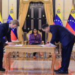 (VENEZUELA) PRESIDENTA ENCARGADA ENCABEZÓ FIRMA DE MEMORÁNDUM DE ENTENDIMIENTO ENTRE PDVSA Y REPSOL