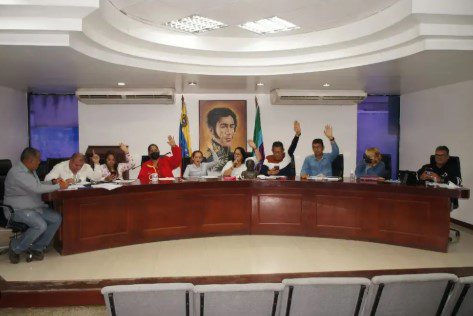 (VENEZUELA) CONCEJO MUNICIPAL DE PALAVECINO APRUEBA TRANSFERENCIA DE RECURSOS A PROYECTOS UNIVERSITARIOS