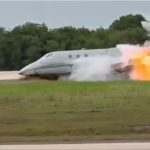 (REPÚBLICA DOMINICANA) AVIÓN EJECUTIVO SE PRECIPITA TRAS MANIOBRA DE ATERRIZAJE DE EMERGENCIA