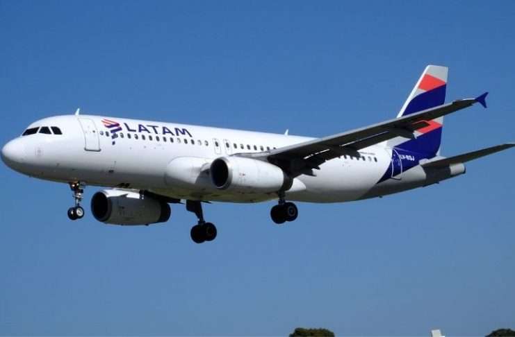 (MUNDO) LATAM AIRLINES ANUNCIÓ HABILITACIÓN DE RUTA TEMPORAL HACIA BARCELONA