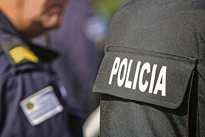 (URUGUAY) DETIENEN A VARIAS PERSONAS POR AMENAZAR AL MINISTRO DEL INTERIOR