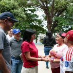 (VENEZUELA) PRESIDENTA DELCY RODRÍGUEZ RECORRIÓ CAMPAMENTO TRANSITORIO «CORONEL CARLOS DELGADO CHALBAUD»