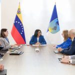 (VENEZUELA) PRESIDENTA SOSTUVO REUNIÓN CON DIRECTIVOS DEL BID EN CARACAS