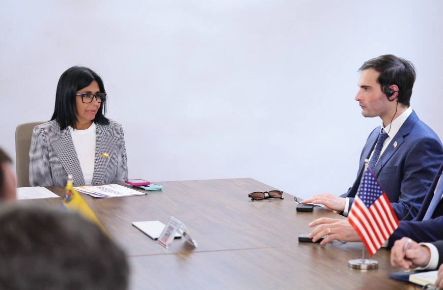 (VENEZUELA) EJECUTIVO NACIONAL REALIZÓ REUNIÓN DE TRABAJO CON COMISIÓN DE ALTO NIVEL DE EEUU