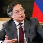 (COLOMBIA) PRESIDENTE PETRO PROHÍBE QUE DE LA ESPRIELLA SE JURAMENTE EN BASE MILITAR