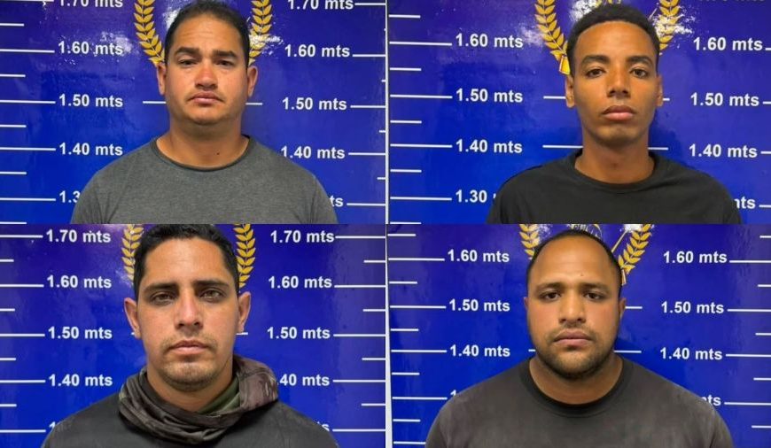 (VENEZUELA) CAPTURAN A 4 FUNCIONARIOS POR HURTO DE PERTENENCIAS DE LAS VÍCTIMAS DE LOS TERREMOTOS