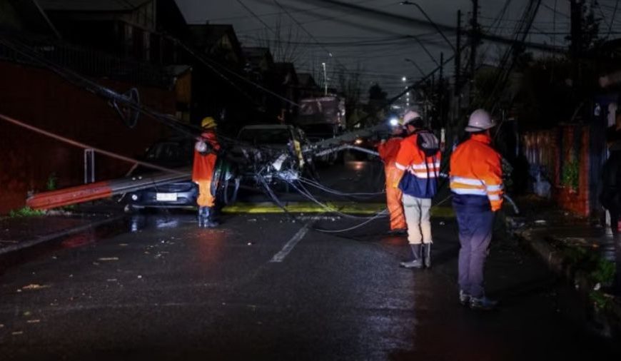 (CHILE) 5 FALLECIDOS HA DEJADO LAS INTENSAS LLUVIAS