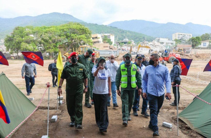 (VENEZUELA) PRESIDENTA ENCARGADA SUPERVISÓ DESPLIEGUE DE LA FANB EN ZONAS AFECTADAS POR LOS TERREMOTOS EN CARABALLEDA