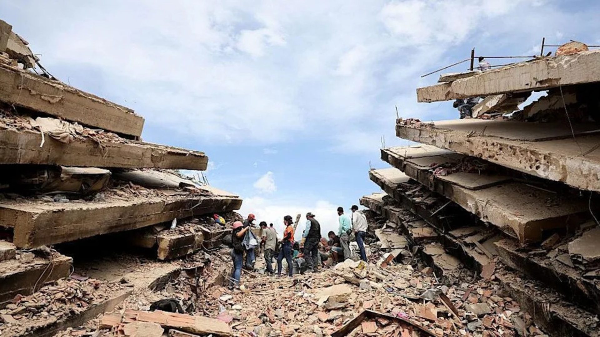 (VENEZUELA) 5.398 VENEZOLANOS HAN PERDIDO LA VIDA TRAS TERREMOTOS DEL PASADO 24…