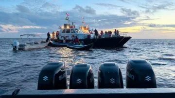 (MUNDO) 67 PERSONAS FUERON RESCATADAS TRAS VOLCAR UN FERRY CON 133 PASAJEROS…