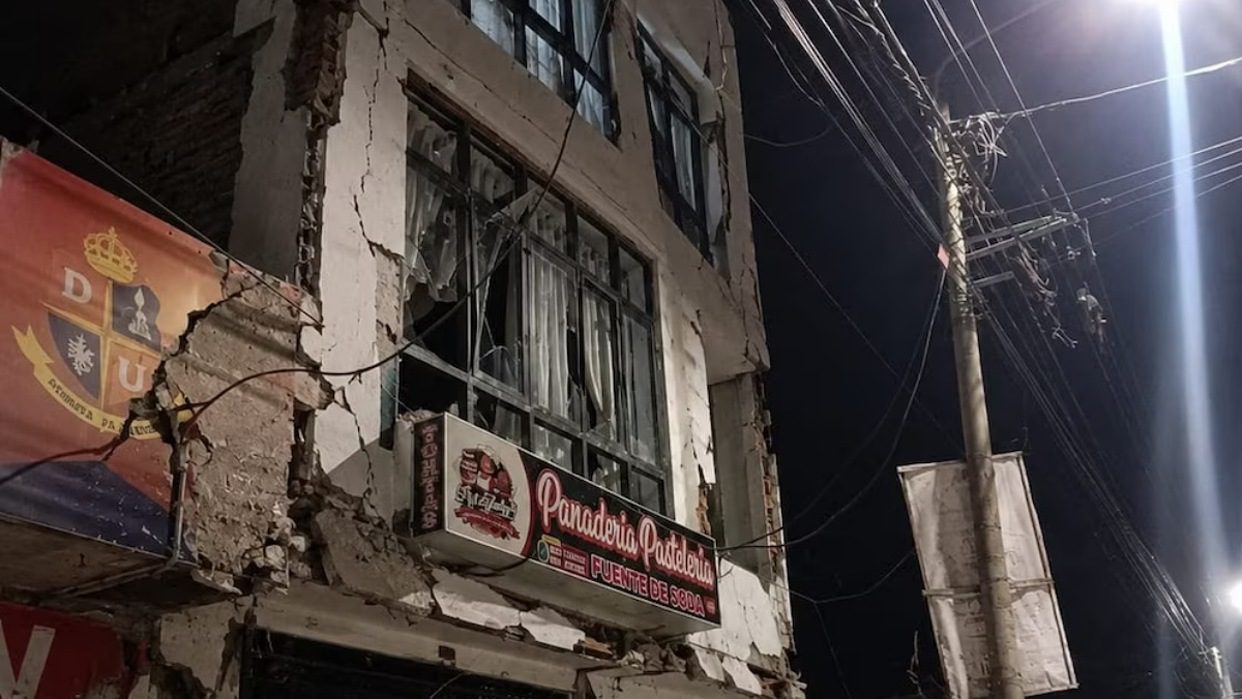 (PERÚ) 5 FALLECIDOS Y UNA VEINTENA DE HERIDOS DEJA SISMO DE MAGNITUD…