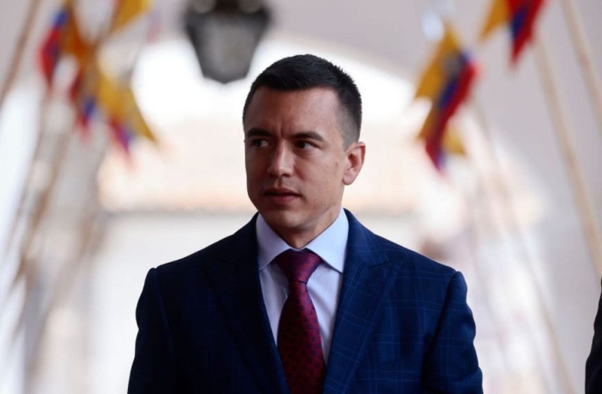 (ECUADOR) CONFIRMAN FALLECIMIENTO DEL TERCER HIJO DEL PRESIDENTE NOVOA
