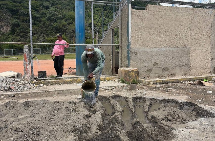 (VENEZUELA) ALCALDÍA DE IRIBARREN CONTINÚA CON LOS TRABAJOS DE REHABILITACIÓN DE ESPACIOS DEPORTIVOS EN LA PARROQUIA JUÁREZ