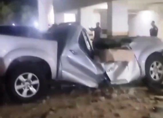 (VENEZUELA) BALCÓN DE EDIFICIO RESIDENCIAL ES DERRIBADO POR EXPLOSIÓN