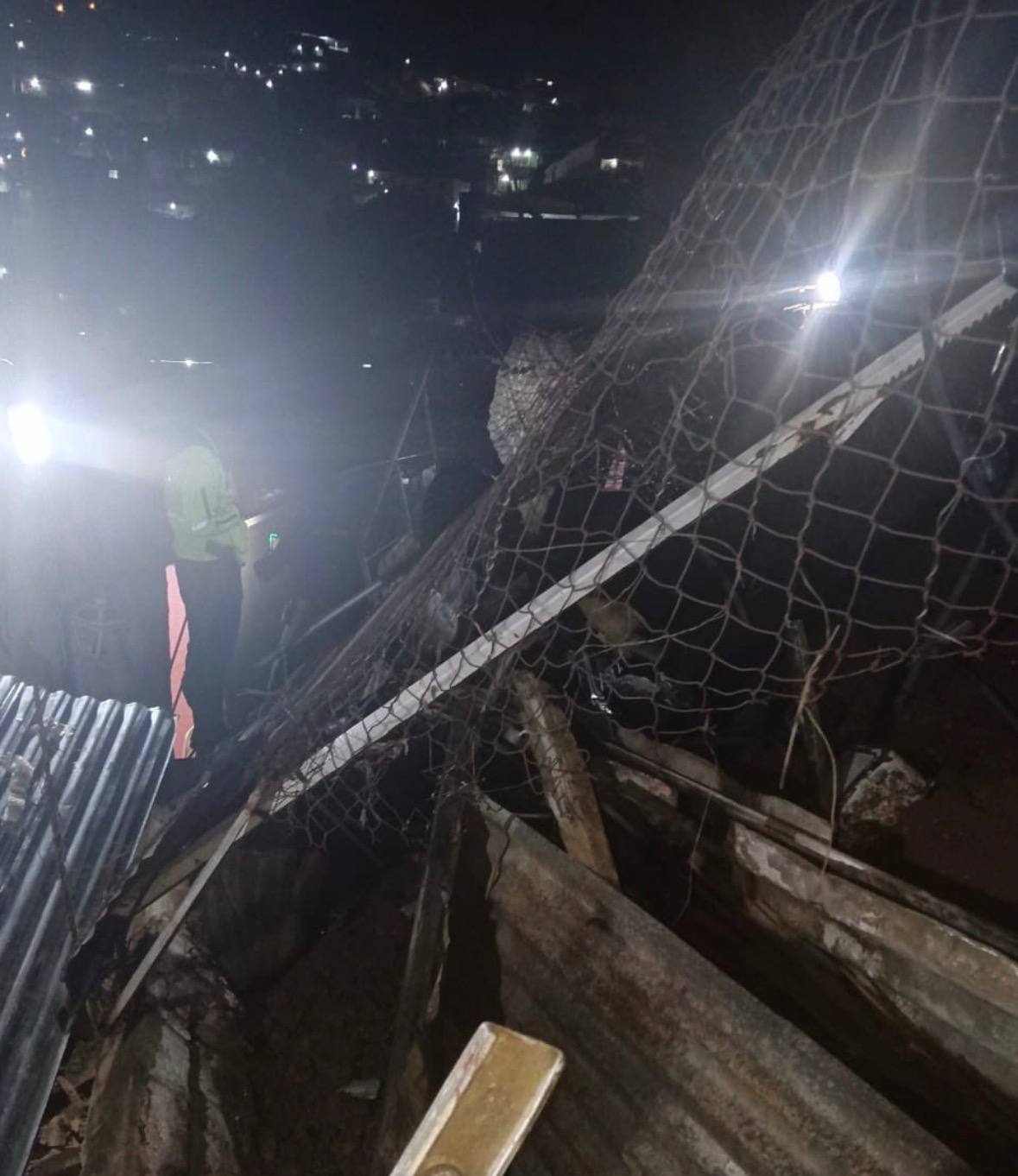 (VENEZUELA) SISMO DE MAGNITUD 4.0 REGISTRADO ESTE MARTES OCASIONÓ COLAPSO DE VIVIENDA&hellip;