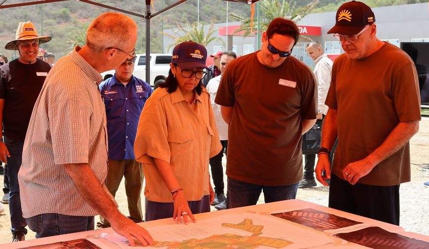 (VENEZUELA) PRESIDENTA SUPERVISÓ CONSTRUCCIÓN DE 1.000 VIVIENDAS EN CIUDAD CARIBIA