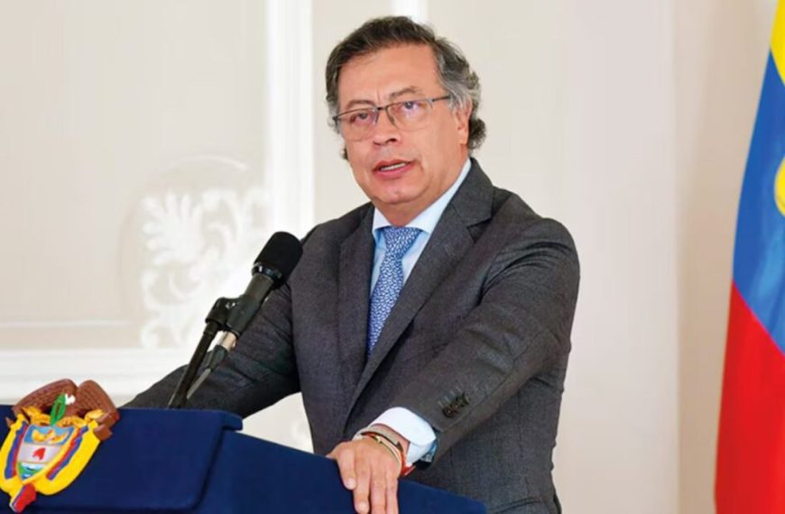 (COLOMBIA) PRESIDENTE PETRO INSISTE EN QUE HUBO FRAUDE EN ELECCIONES A SÓLO DÍAS DE LA TOMA DE POSESIÓN DE ABELARDO DE LA ESPRIELLA