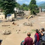 (MUNDO) ESE ELEVA A 160 EL NÚMERO DE FALLECIDOS Y A MÁS DE 700 DESAPARCIDOS TRAS RIADA EN NEPAL