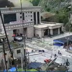 (CHINA) PRESIDENTE XI JINPING ORDENÓ OPERACIÓN DE RESCATE LUEGO DE AVALANCHA EN PASO FRONTERIZO DE GYIRONG