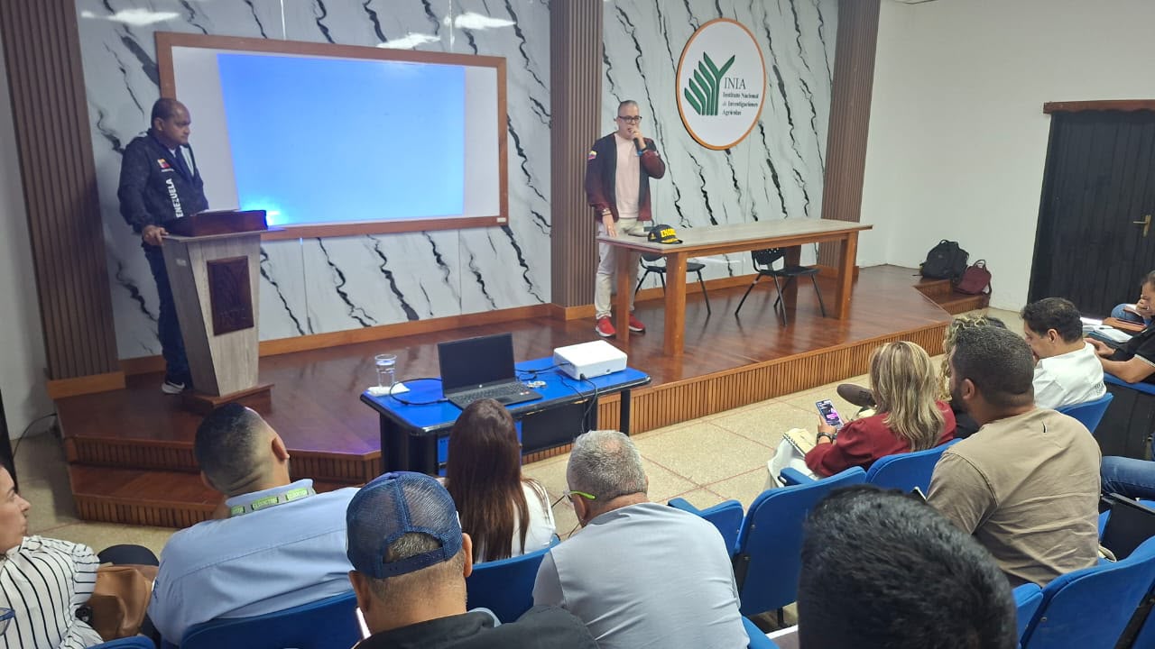 (VENEZUELA) EMCOEX LARA PARTICIPÓ JUNTO A LA CVC EN EL DEBATEN DEL…
