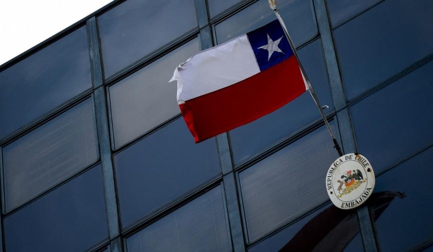 (MUNDO) CHILE ANUNCIÓ CIERRE DE SU EMBAJADA EN IRÁN POR RAZONES ECONÓMICAS Y DE SEGURIDAD