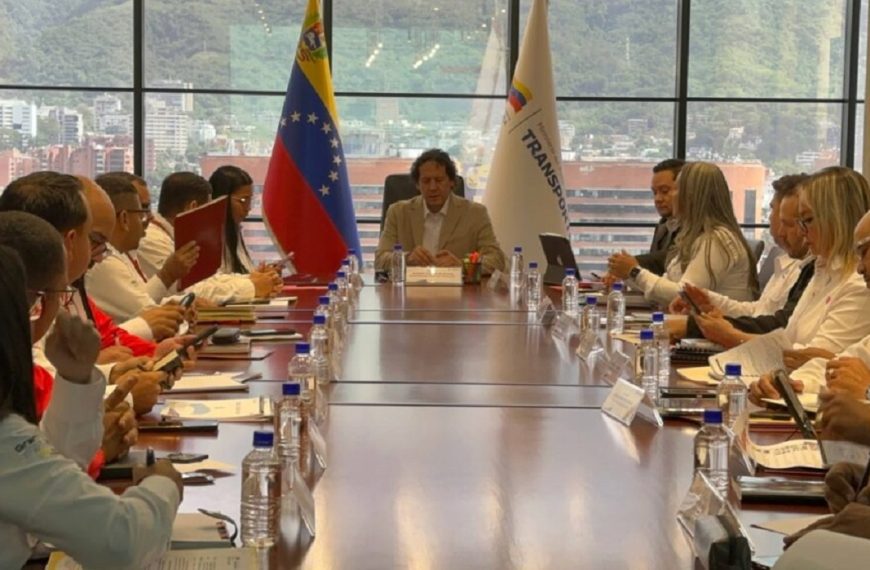 (VENEZUELA) AUTORIDADES EVALÚAN ESTADO DE VIALIDAD TERRESTRE Y PROYECTOS DE MEJORAS EN EL TERRITORIO NACIONAL