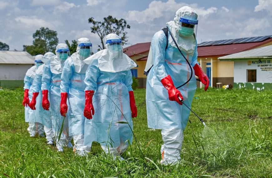 (MUNDO) CUBA OFRECE APOYO AL CONGO PARA ENFRENTAR EPIDEMIA DE ÉBOLA