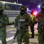 (ECUADOR) GOBIERNO DE DANIEL NOBOA DECRETA ESTADO DE EXCEPCIÓN Y TOQUE DE QUEDA NOCTURNO