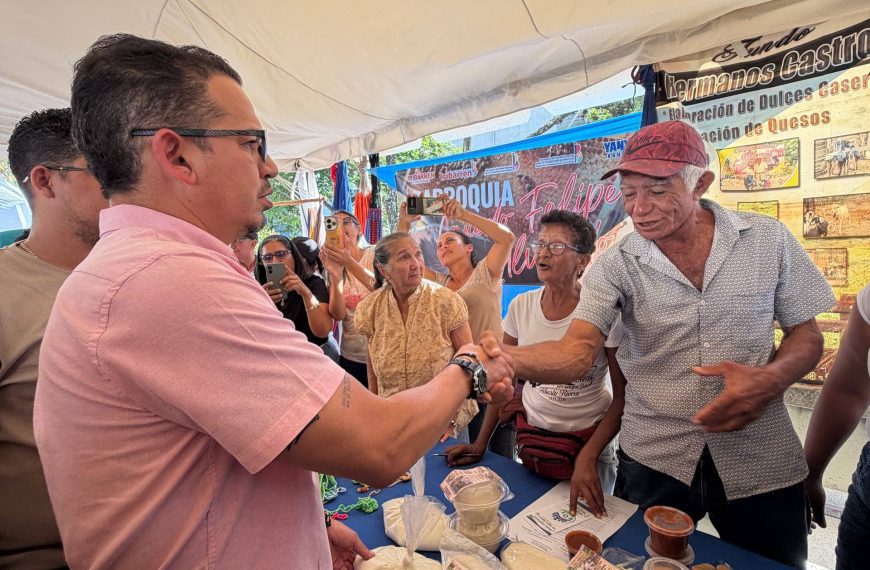 (VENEZUELA) PRODUCTORES Y EMPRENDEDORES DE IRIBARREN PARTICIPARON EN LA 1RA EXPOFERIA ECONÓMICA COMUNAL