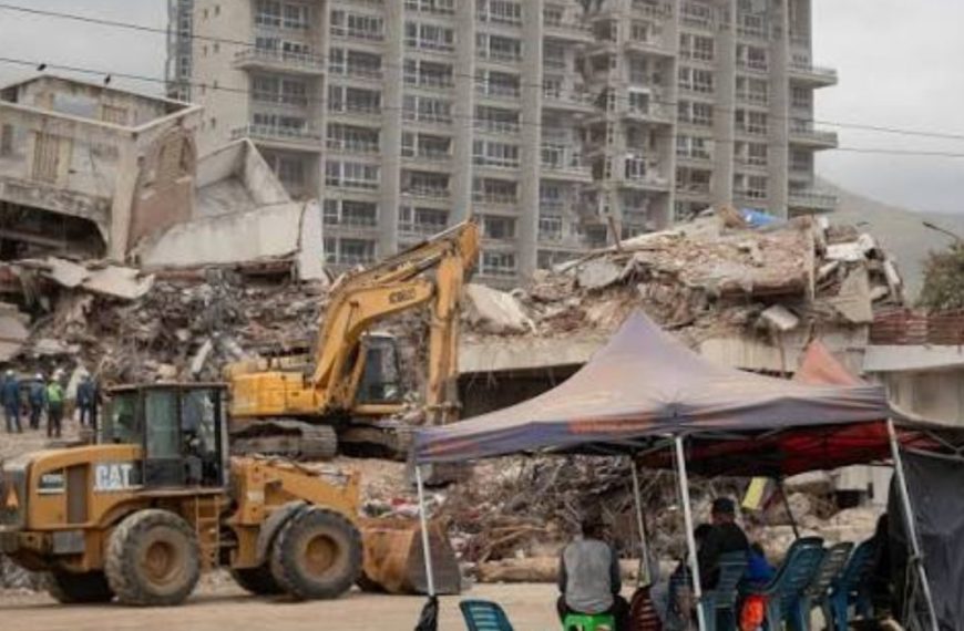 (VENEZUELA) EJECUTIVO NACIONAL OFICIALIZÓ DEMOLICIÓN DE 39 EDIFICIOS CON DAÑOS ESTRUCTURALES TRAS SISMOS EN LA GUAIRA