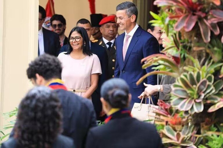 (MUNDO) VENEZUELA Y PARAGUAY FORTALECEN LAZOS BILATERALES