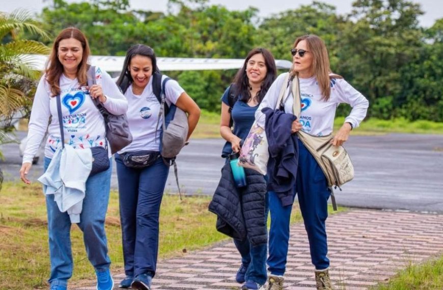 (COLOMBIA) FUERZA AÉREA RECUPERA CUERPOS DE LAS 4 MÉDICAS FALLECIDAS EN ACCIDENTE EN CHOCÓ