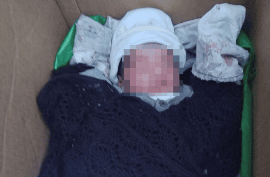 (MUNDO) HALLAN A UNA RECIÉN NACIDA ABANDONADA DENTRO DE UN MORRAL EN GUATEMALA