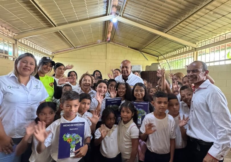 (VENEZUELA) EN LARA: GOBERNADOR REYES REYES INICIÓ PERIODO ESCOLAR 2026-2027 EN LA ENTIDAD