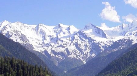 (MUNDO) 11 FALLECIDOS Y 6 DESAPARECIDOS TRAS ALUD EN EL CÁUCASO RUSO