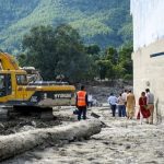 (MUNDO) NEPAL Y CHINA CONFIRMAN FALLECIMIENTO DE MIL PERSONAS TRAS LA RIADA MIENTRAS SE INTENSIFICAN LABORES DE BÚSQUEDA DE MILES DE DESAPARECIDOS