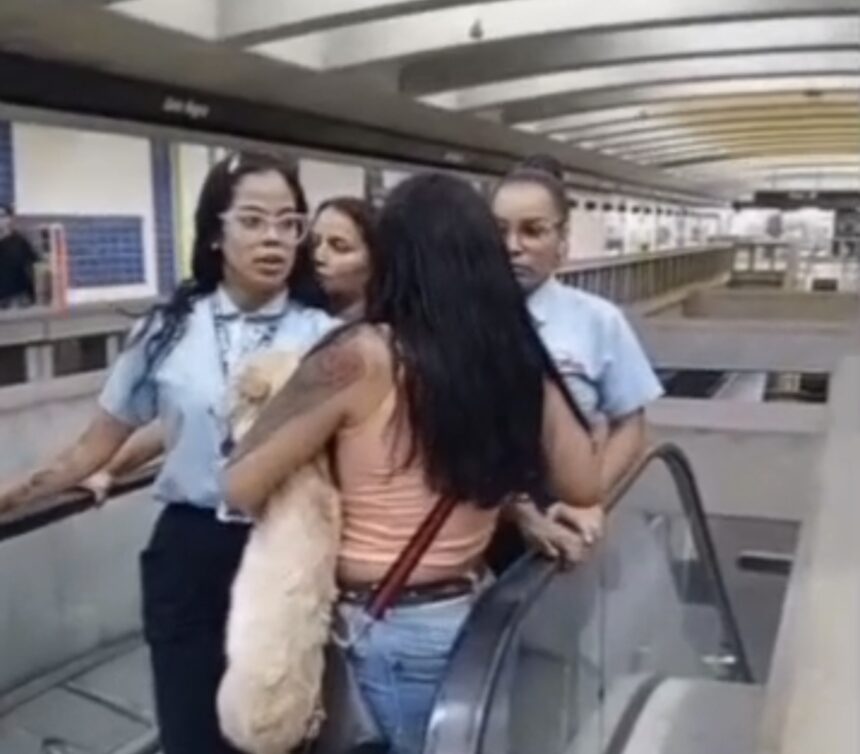 (VENEZUELA) METRO DE CARACAS EMITE COMUNICADO TRAS INCIDENTE POR INGRESO DE MASCOTA…