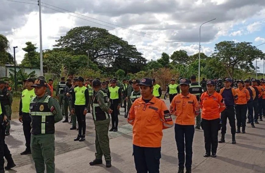 (VENEZUELA) PROTECCIÓN CIVIL LARA PRESENTE EN EL DESPLIEGUE DE SEGURIDAD POR EL INICIO DE LA TEMPORADA DE BEISBOL 2026 – 2027
